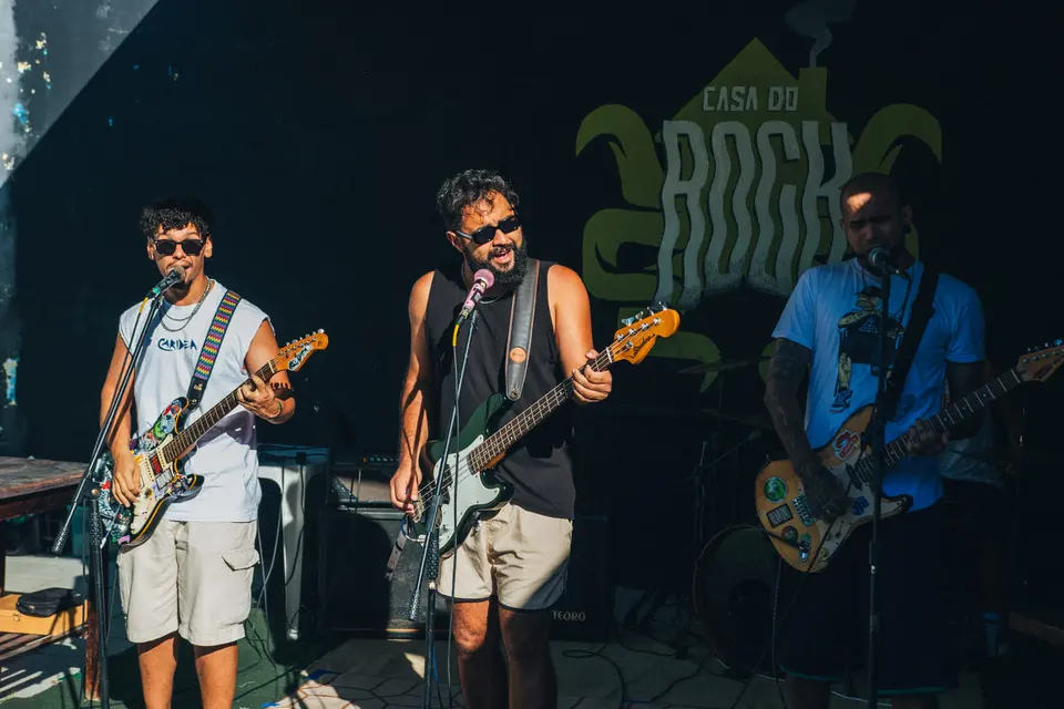 Banda Caridea CDR