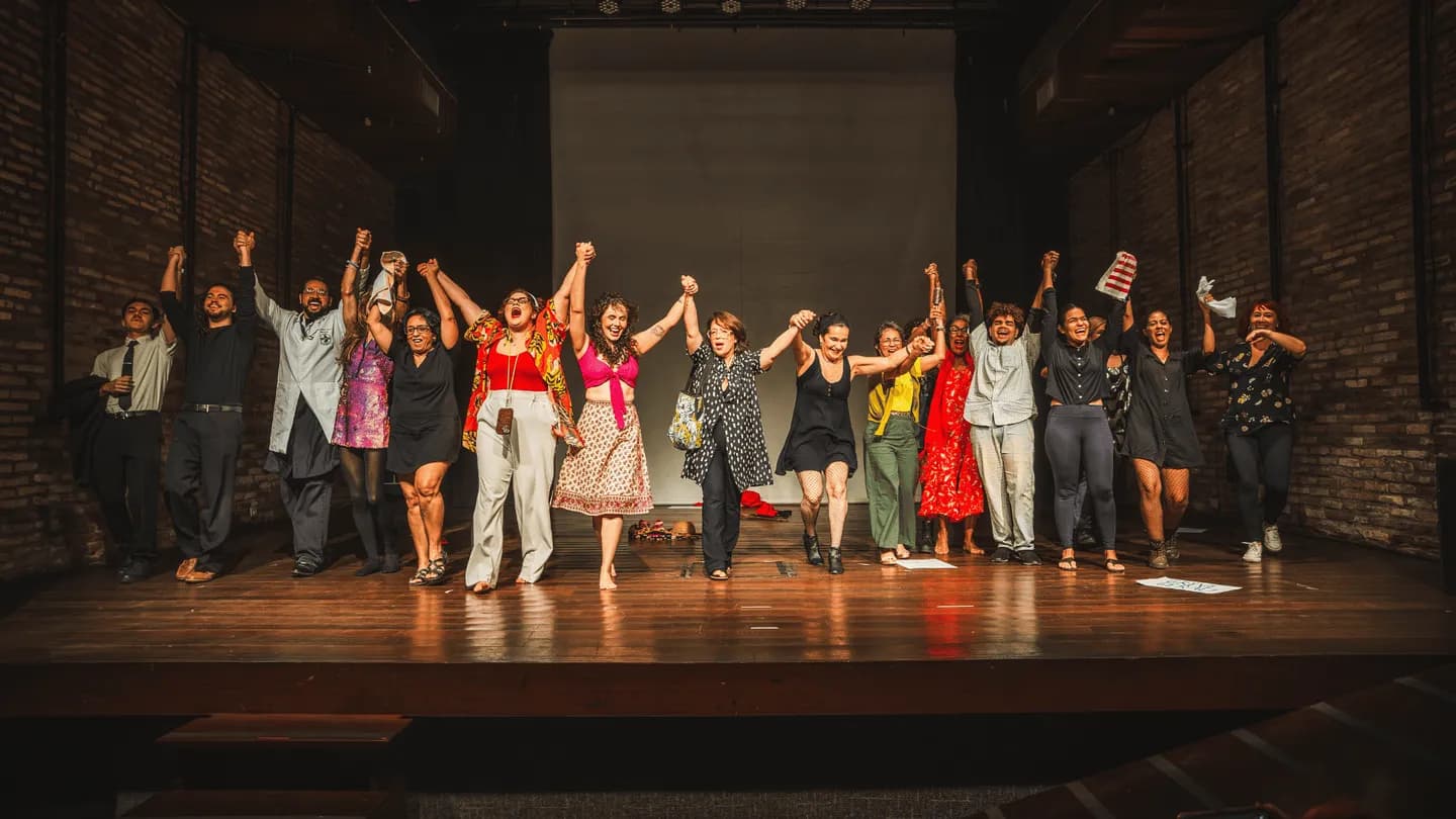 Curso de Teatro Casa da Ribeira_1_Cynthia Campos.png