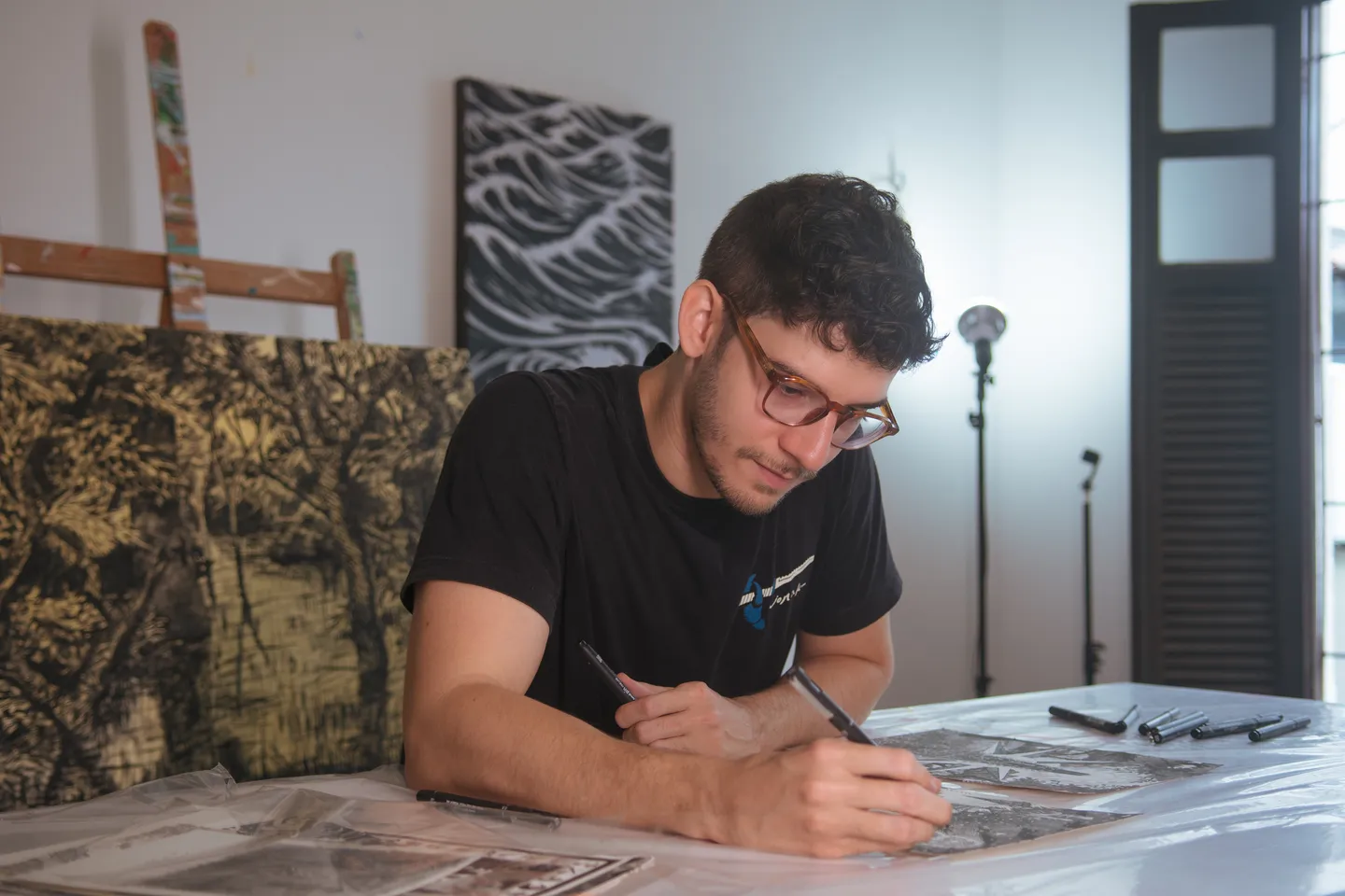 Jorake apresenta a exposição Rastros a presença das ausências que continuam habitando a cidade_2_